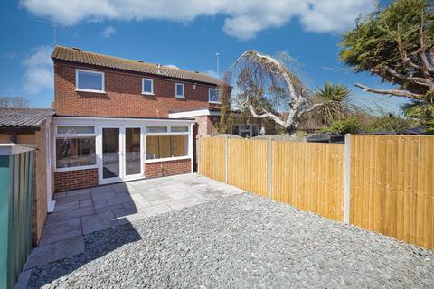 5 Sutherland Drive, Birchington, CT7 9UE