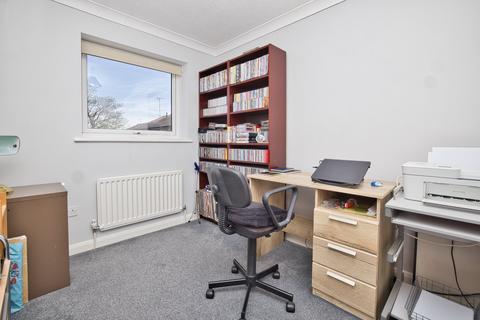 5 Sutherland Drive, Birchington, CT7 9UE