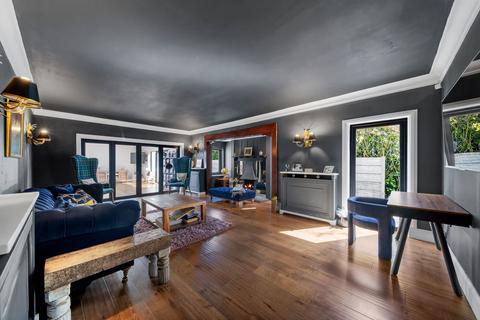 5 bedroom detached house for sale, Brooklands Road, Sale M33
