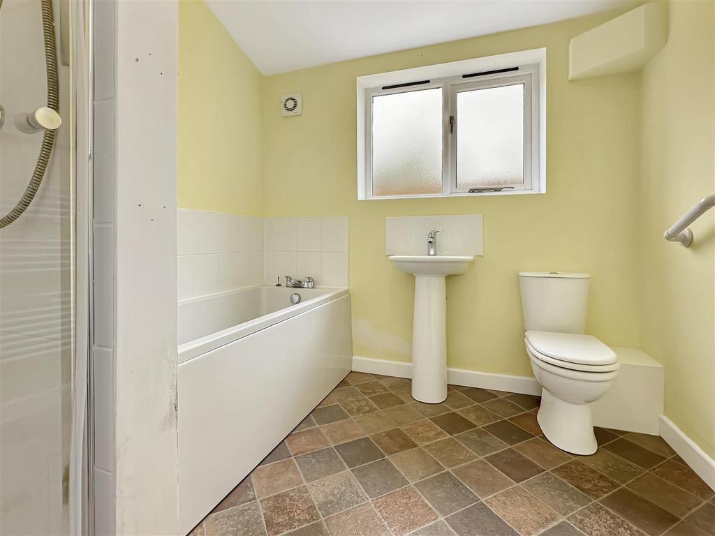 Img (7).jpg