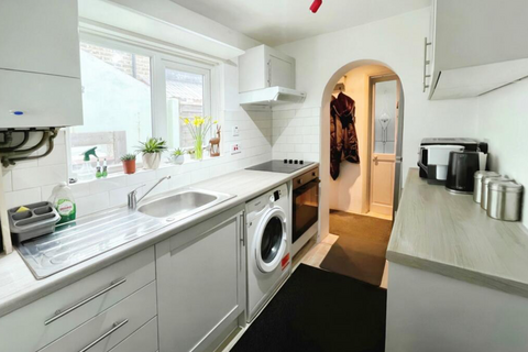 13 Mead Road, Gravesend, DA11 7PP