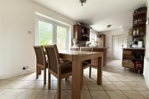 3 bedroom semi-detached house for sale, Narrow Lane, Old Aylestone Village LE2