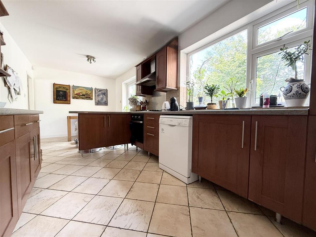 Open Plan Kitchen Diner