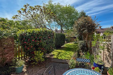 51 Cherry Street, Warwick, CV34 4LR