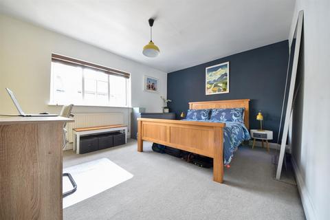 51 Cherry Street, Warwick, CV34 4LR
