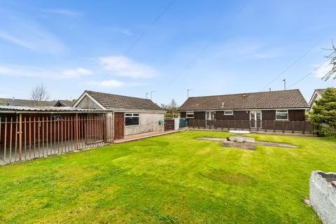 2 bedroom detached bungalow for sale, 5 Barrmill Road, Burnhouse - KA15 1LG