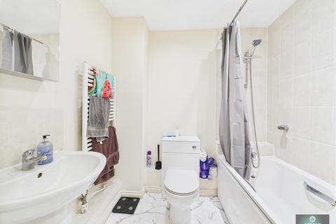 1 bedroom flat for sale, Brookhill Road, Copthorne RH10