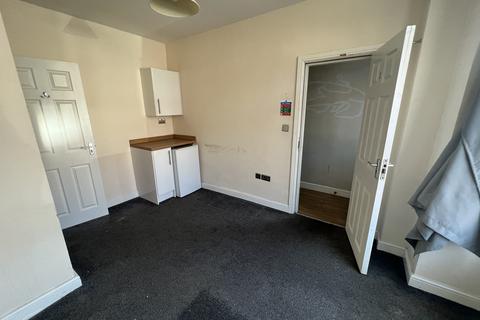 32 Rockingham Road, Wheatley, Doncaster, DN2 4BN