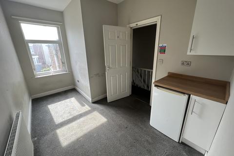 32 Rockingham Road, Wheatley, Doncaster, DN2 4BN