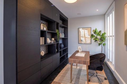 1 Blenheim Road, London, NW8 0LU