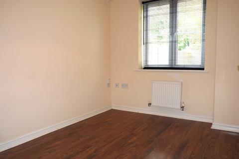 2 bedroom maisonette to rent, Wells Close, Portsmouth PO3