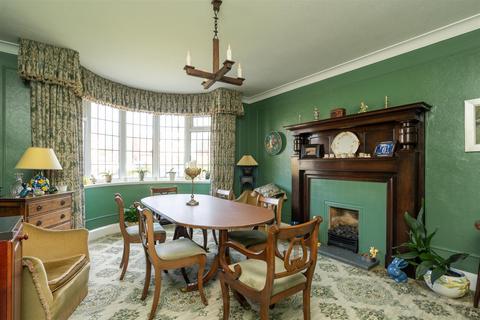 76 Broad Oaks Road, Solihull, B91 1HZ