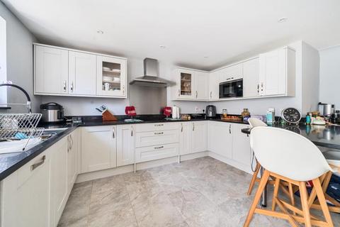 6, James Farm James Lane, Grazeley Green, Reading, RG7 1NB