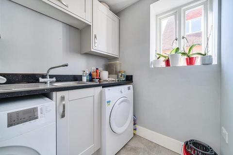 6, James Farm James Lane, Grazeley Green, Reading, RG7 1NB