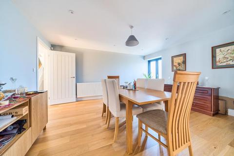 6, James Farm James Lane, Grazeley Green, Reading, RG7 1NB