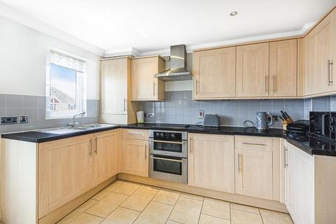 2 bedroom apartment to rent, Palmerstone Road,  Earley,  RG6