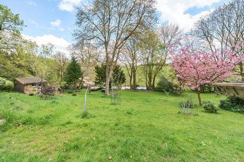 4 bedroom end of terrace house for sale, Hitcham Lane, Burnham, Buckinghamshire, SL1