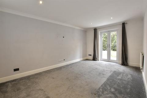 3 bedroom semi-detached house for sale, The Pines, Laindon, Basildon, Essex