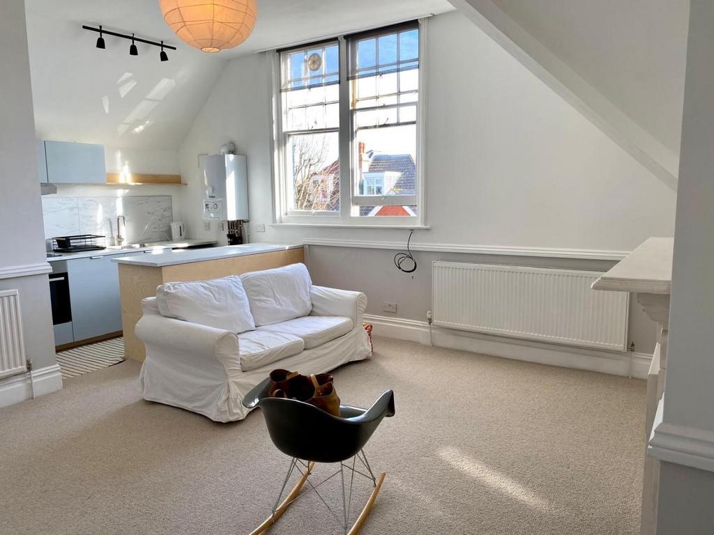 Living room new.jpg