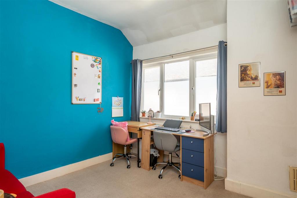 Bedroom 2.jpg