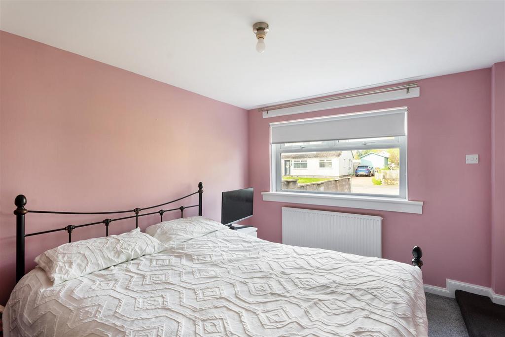 2 Selkirk Way-30.jpg