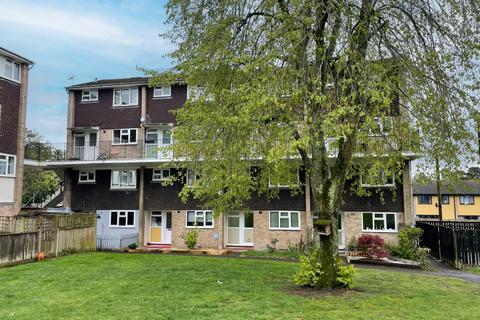 2 bedroom maisonette for sale, Kildare Close, Bordon, Hampshire, GU35