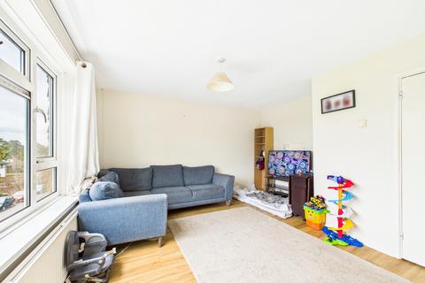 2 bedroom maisonette for sale, Kildare Close, Bordon, Hampshire, GU35