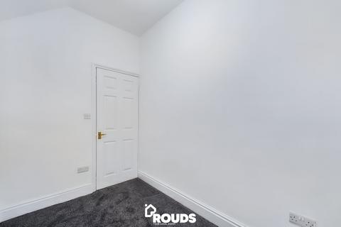 3 bedroom terraced house to rent, Lakey Lane, Birmingham, B28