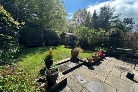 2 bedroom barn for sale, Shantock Hall Lane, Bovingdon HP3
