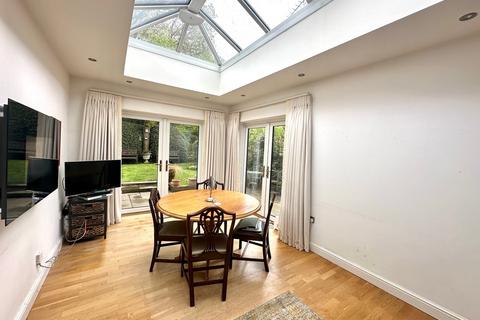 2 bedroom barn for sale, Shantock Hall Lane, Bovingdon HP3