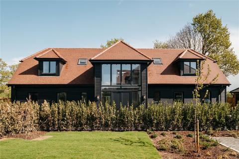 4 bedroom detached house for sale, Oak Field Gardens, Sherborne St John, RG24