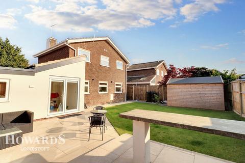 3 bedroom detached house for sale, Cotmer Road, South Oulton Broad