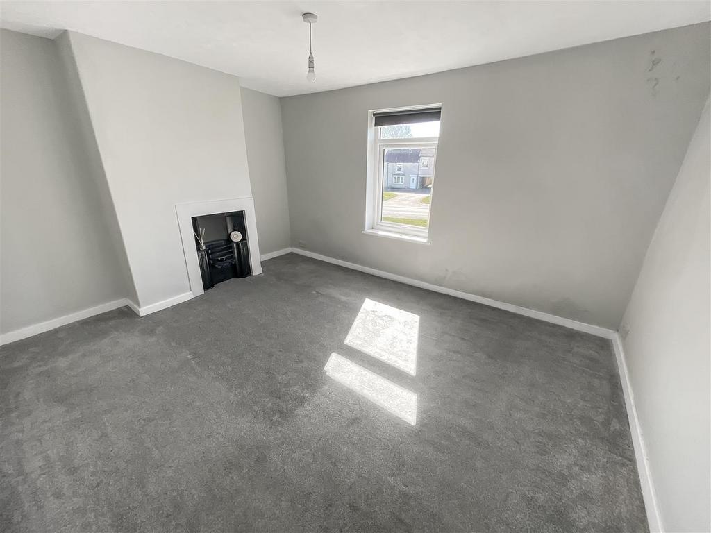 Bedroom One.jpg