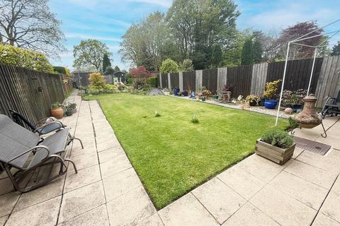 undefined, Lugtrout Lane, Solihull, B91 2SB