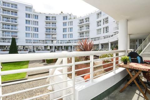 undefined, Pierhead Lock, 416 Manchester Road, Isle Of Dogs, E14