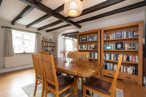 The Coach House Chestnut Square, Wellesbourne, Warwick, CV35 9QR
