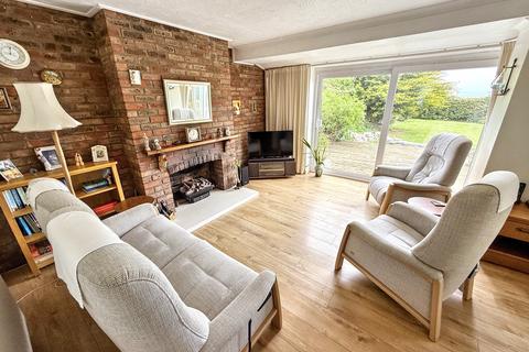 4 bedroom detached house for sale, Southsea Avenue, Minster On Sea ME12