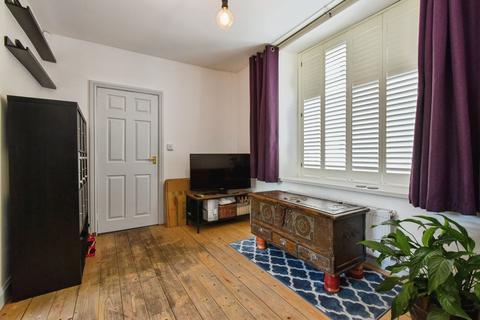 Aberpennar Cottage Dover Street, Mountain Ash, CF45 3HY