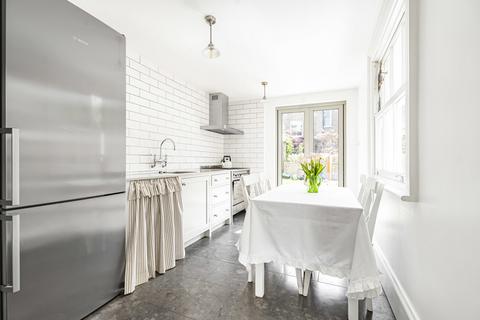 3 bedroom terraced house for sale, Barretts Grove, London, N16
