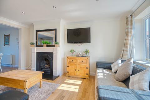 8 Ducks Farm Close, Kirby Misperton, Malton, YO17 6XH