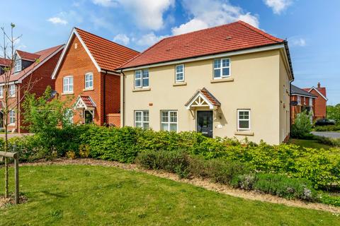 1 Bennett Crescent, Hethersett, Norwich, NR9 3FS