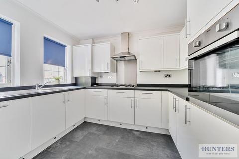 24 Dolphin Close, London, SE28 8PY