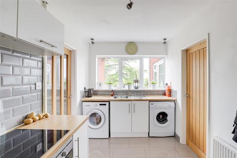 4 Briar Close, Keyworth, Nottingham, NG12 5JR