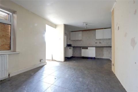 3 bedroom end of terrace house for sale, Airedale Gardens, Houghton Le Spring DH5