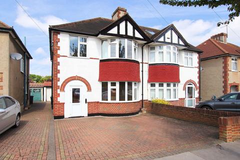 1 Brookside Way, Croydon, CR0 7RR