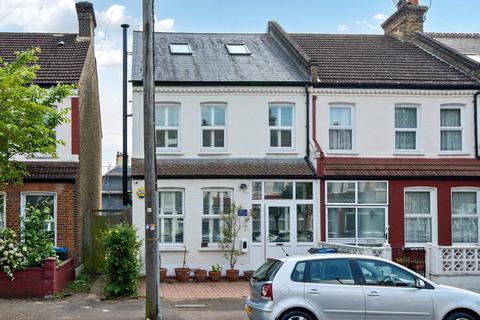 31 Leander Road, Thornton Heath, CR7 6JY