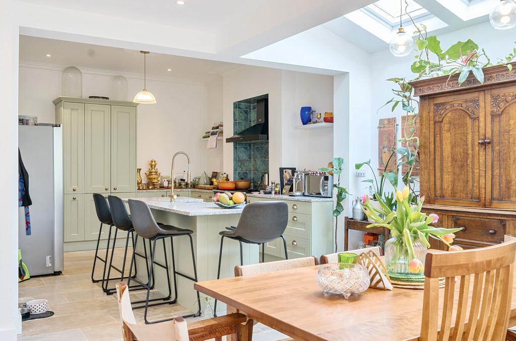 Kitchen/Dining