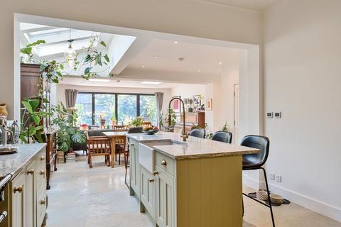 31 Leander Road, Thornton Heath, CR7 6JY