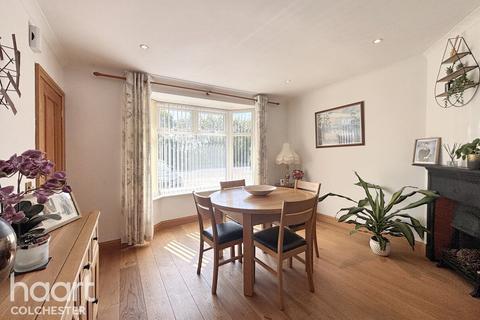 3 bedroom semi-detached house for sale, Coggeshall Road, Colchester