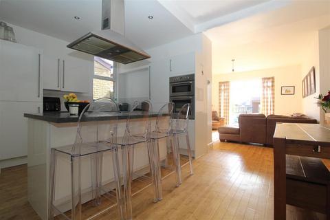 3 bedroom semi-detached house for sale, Stanley Road, Broadstairs
